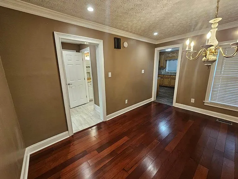 1505 Old Loganville Rd — Photo 9