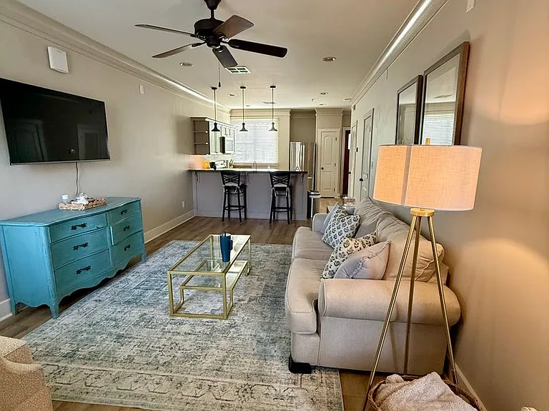 650 Dekalb St #2218 — Photo 4