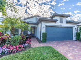 6779 Winding Cypress Dr, Naples, FL 34114
