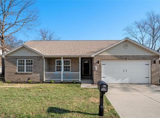 42 Dianne Dr, Belleville, IL 62223