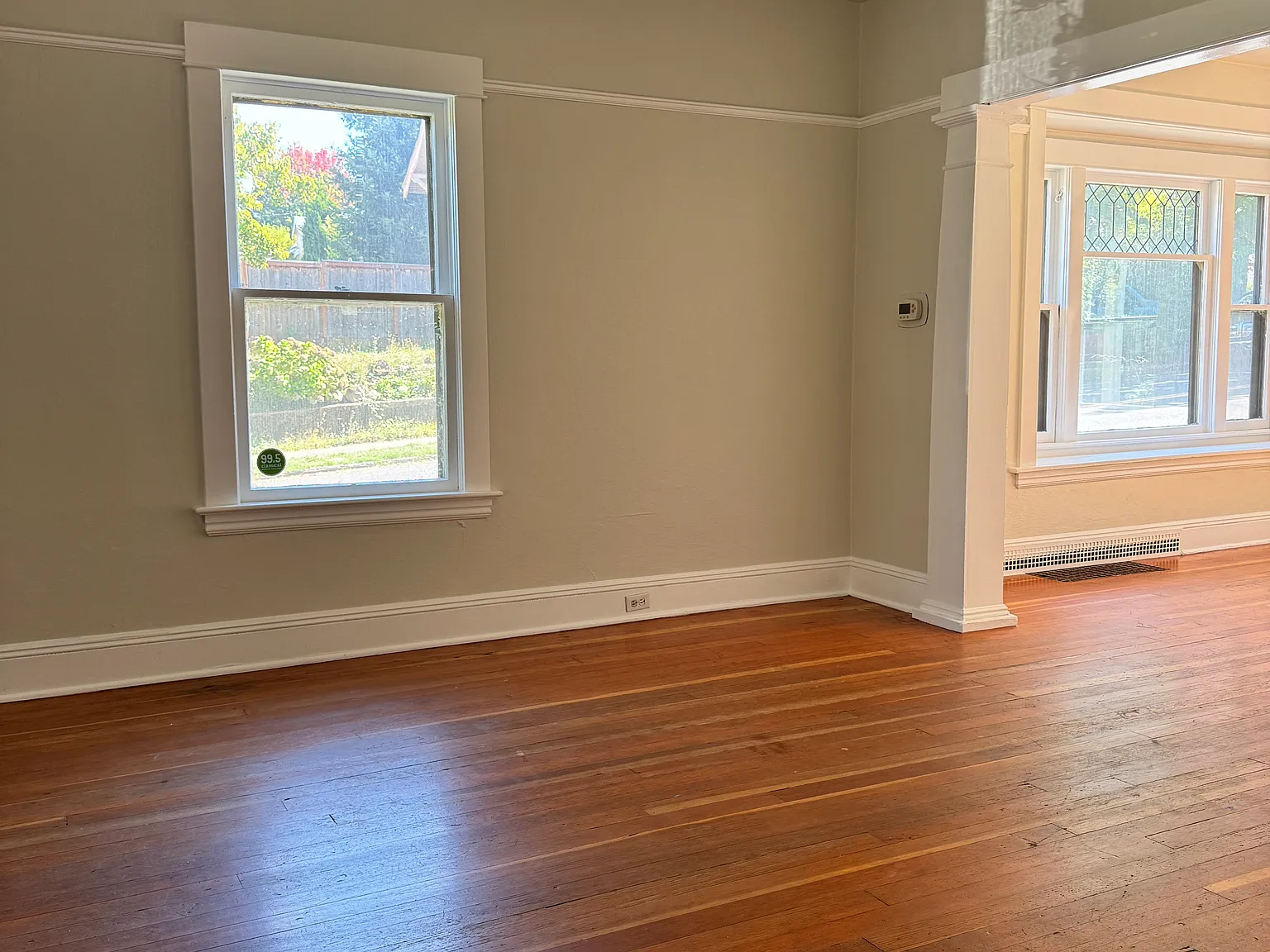 3 bed, 1600 sqft, $3,000 — Photo 3