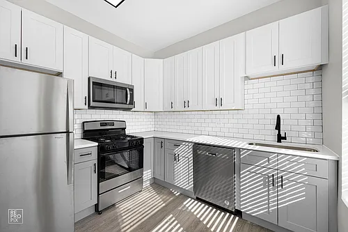 722 S Racine Ave 1200 W Lexington St Chicago, IL 60607 Photo 1