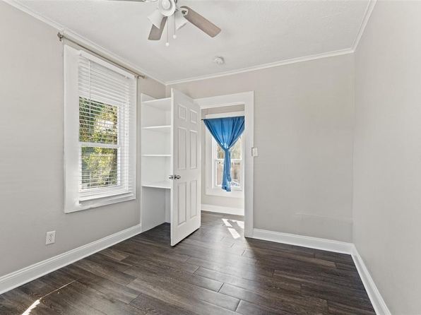 tampa-florida-2074605676 picture