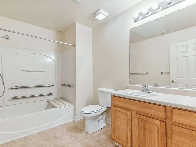 Hacienda Creek Senior Apartments — Photo 13