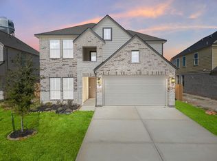 49 Shining Point Dr, Waller, TX 77484