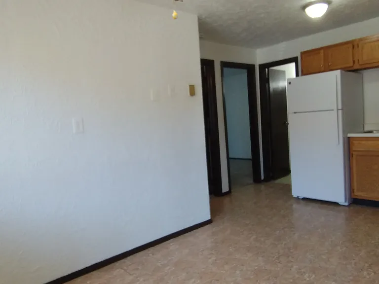 Via Manor Apartments — Photo 8