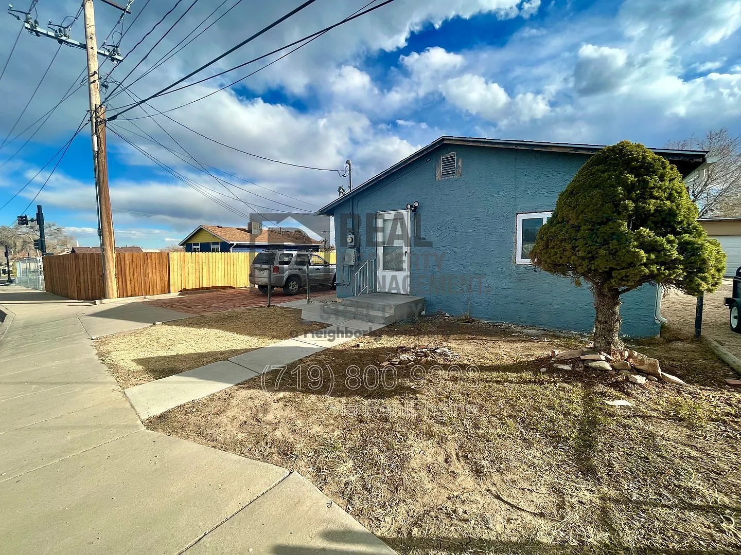 2 bed, 1.0 bath, 913 sqft, $1,200 — Photo 3