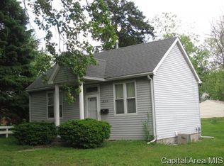 832 N Osburn Ave, Springfield, IL 62702