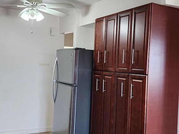 Beautiful cabinets.