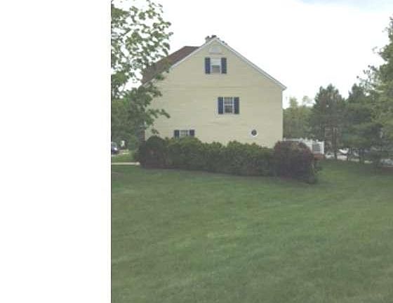 5th image of 1109 Harvest Ln #35
