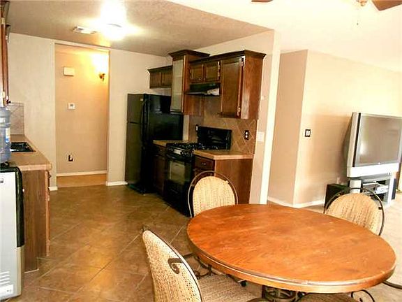 3rd image of 4633 Joseph Rodriguez Dr