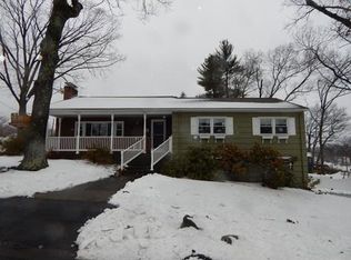 8 Vincent Ave, Methuen, MA 01844