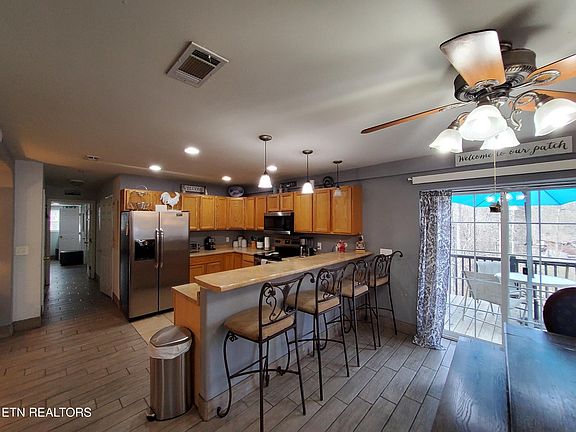 5th image of 3843 Parkhurst Dr