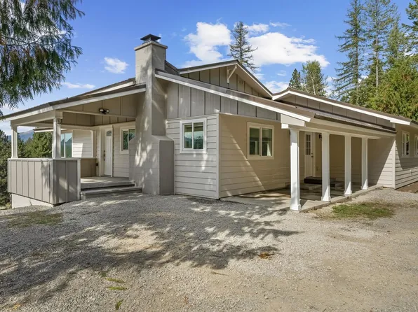 45 Floral Way, Sagle, ID 83860
