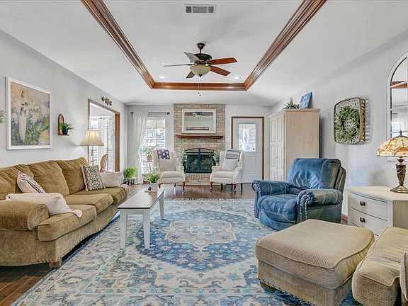 5th image of 8230 Thad Ln