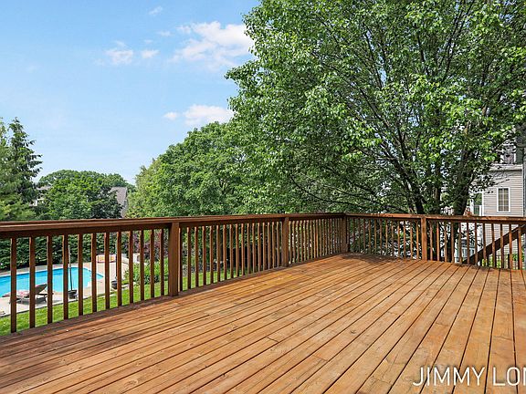 5th image of 4463 Sunningdale Ct