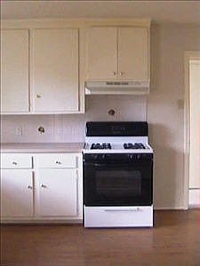 2nd image of 2527 Housley Dr