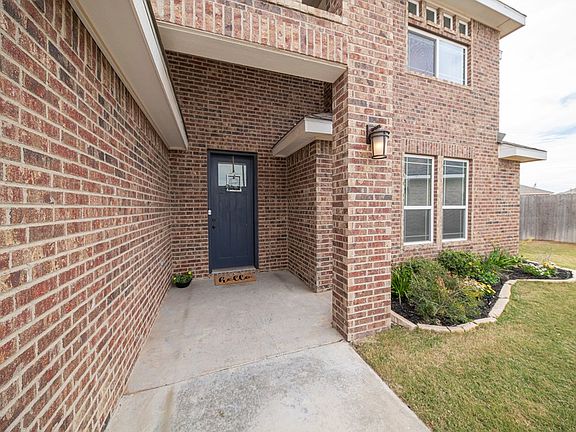 4th image of 1414 Lumina Ct