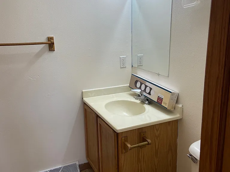 514 N Westmount Dr #1 — Photo 13