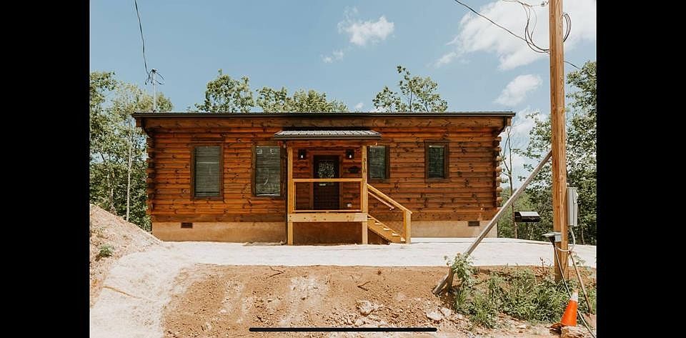 1st image of 3118 Donegal Way