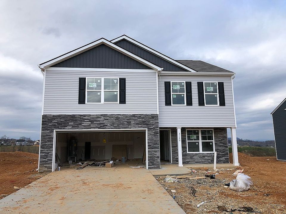 2nd image of 3140 Phillips Way