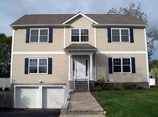 18 Terrich Ct, Ossining, NY 10562