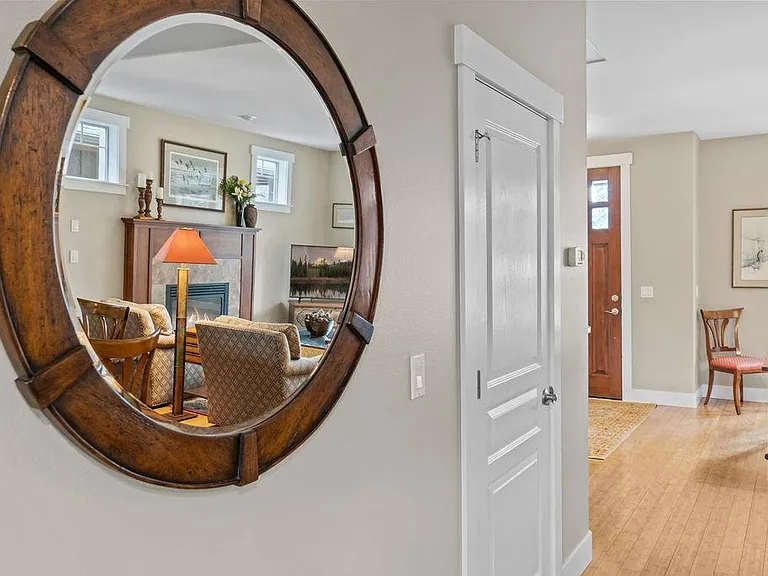 Upscale Furnishings and Decor
