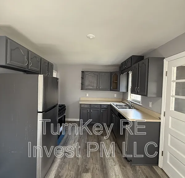 18343 Oakwood Ave #1 — Photo 5
