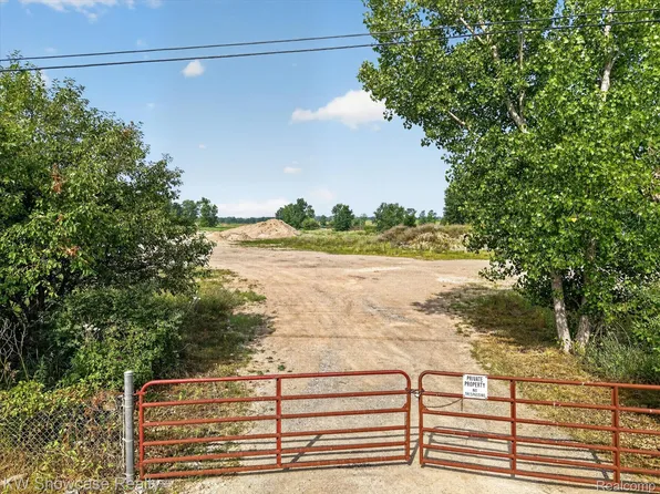 0 Johns Rd, South Lyon, MI 48178