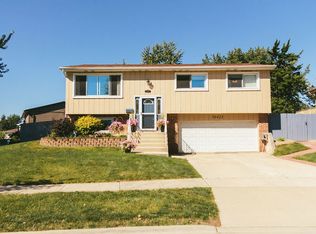16422 Ozark Ave, Tinley Park, IL