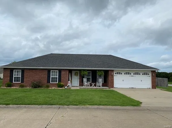 118 Cedar Meadows Dr, Jackson, MO 63755