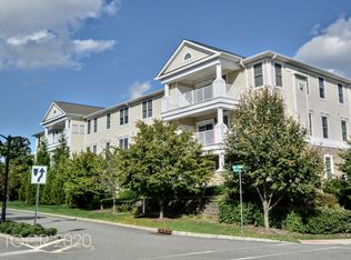 708 Four Seasons Ln, Montvale, NJ 07645