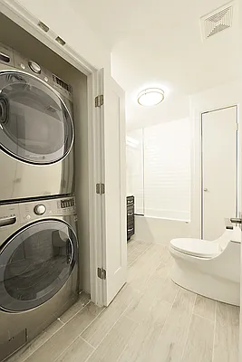 Rented by Yael Dunsky Real Estate | media 16