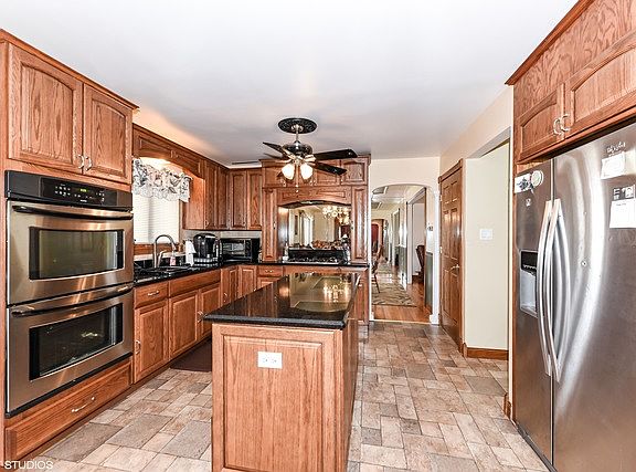 3rd image of 14626 Mallard Dr