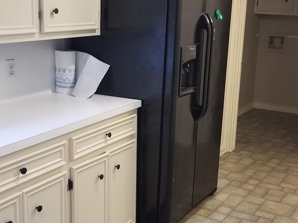 1st image of 4440 Karen Ln