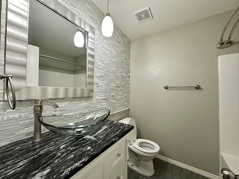 6920 Misty Meadow Ln — Photo 13