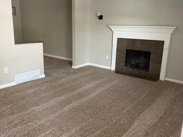 6033 S Sterne Pkwy, Littleton, CO 80120