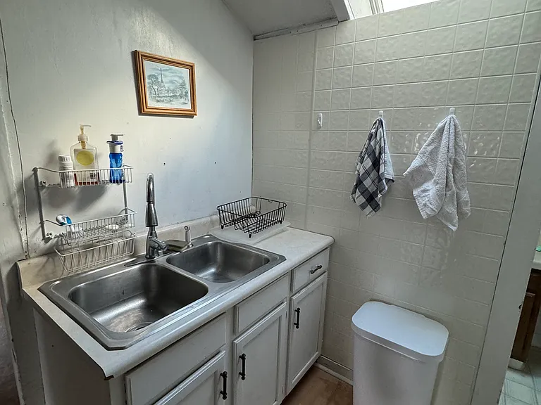 91 Lyon St #3 — Photo 6
