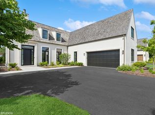 80 Morris Ln, Lake Forest, IL 60045