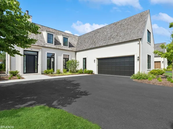 80 Morris Ln, Lake Forest, IL 60045