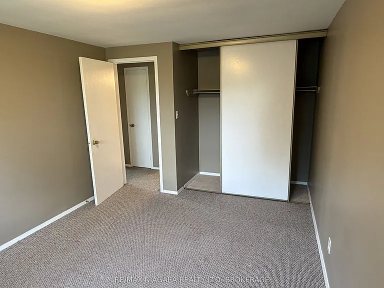 21 Woodlawn Rd #4 — Photo 6