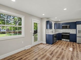 602 Webb Dr, Bay City, MI 48706