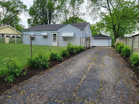 2nd image of 110 Walden Rd