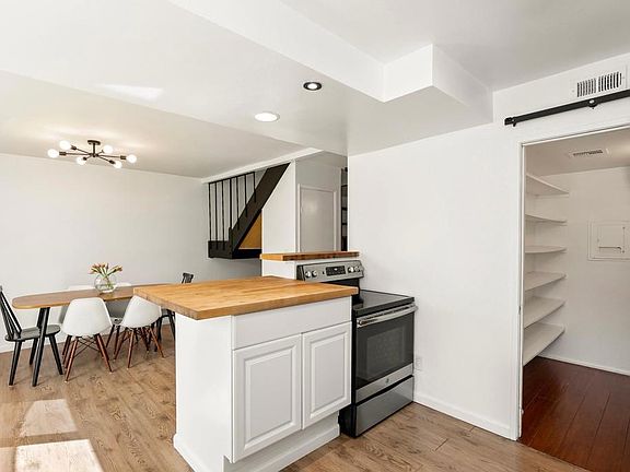 4th image of 4169 Balboa Way