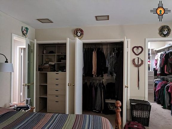 2nd image of 1106 N Shore Dr