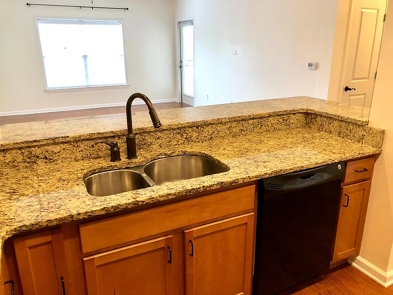 665 Tennessee St #202 — Photo 33