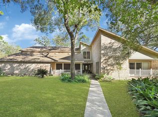 7714 Rolling Fork Ln, Houston, TX 77040
