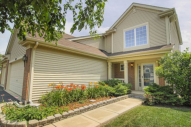 1st image of 21417 Abbey Ln