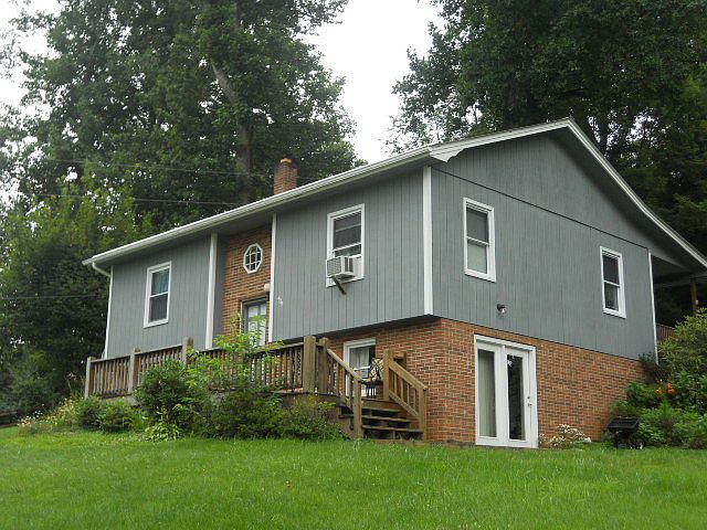 1st image of 403 Mountain Ave