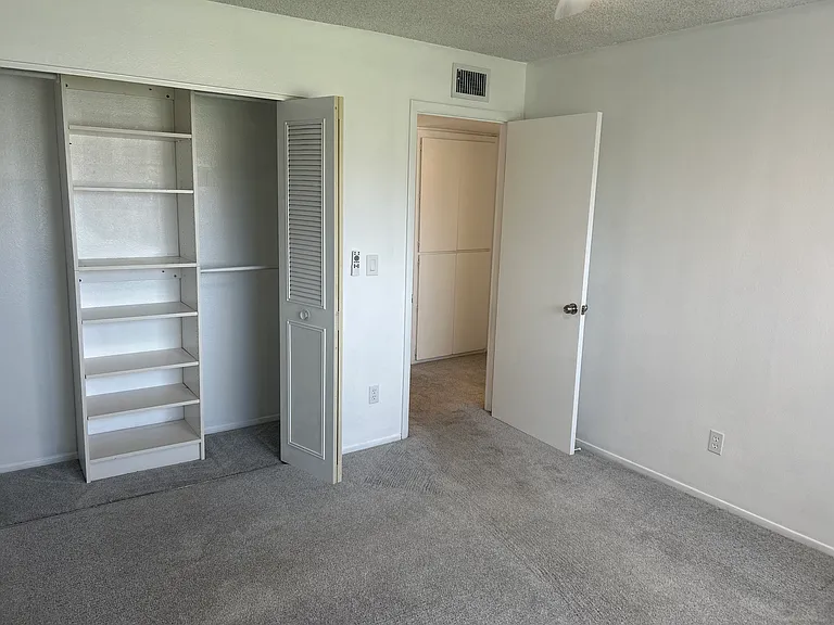 225 N Standage #91 — Photo 16
